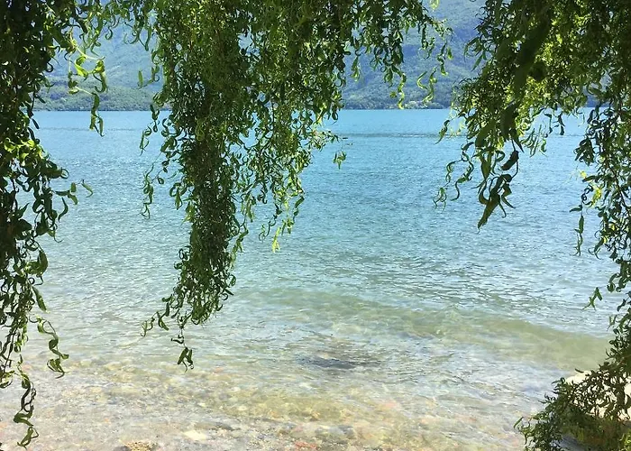 Regina Ξενοδοχείο Gravedona