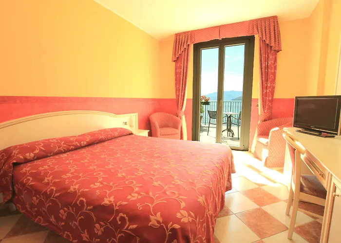 Regina Ξενοδοχείο