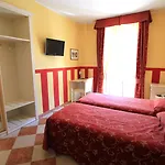 Hotel Regina 3*