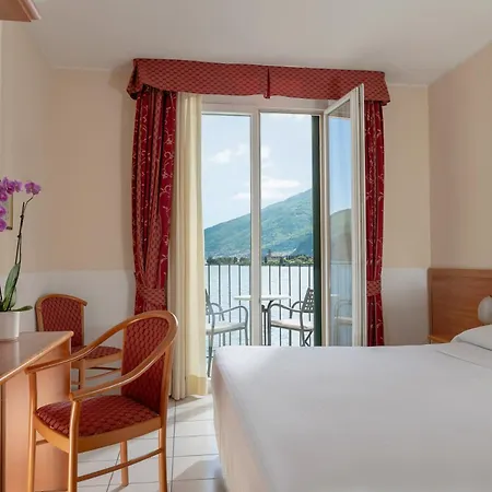 Hotel Regina 3*