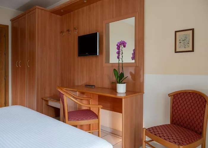 Regina Отель 3*