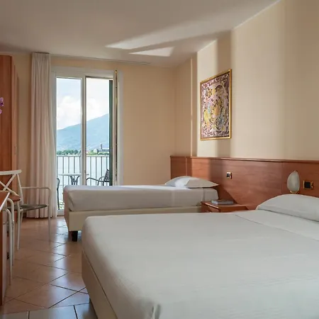 Regina Hotel Gravedona