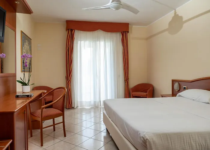 Regina Hotel Gravedona